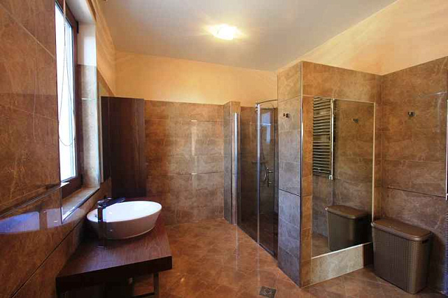 Luxurious villa in Petrovac — photo 21