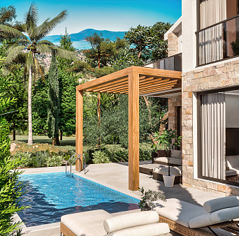 Exclusive villas with sea view