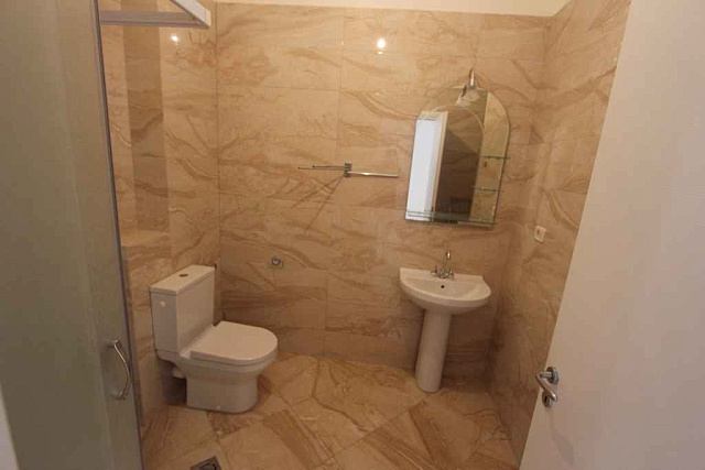 Apartment on the first line — photo 11