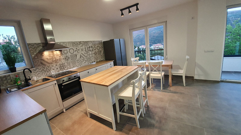 5157 apartment Herceg Novi Kumbor 2r 66m2