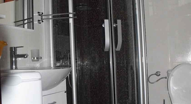House / apart hotel in Sutomore  — photo 5