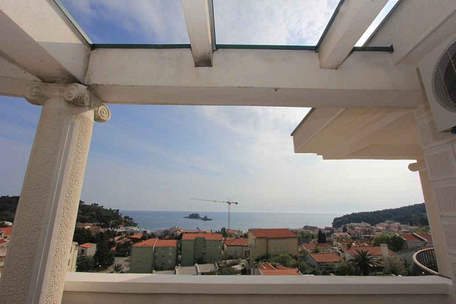 Villa with pool in Petrovac — photo 24