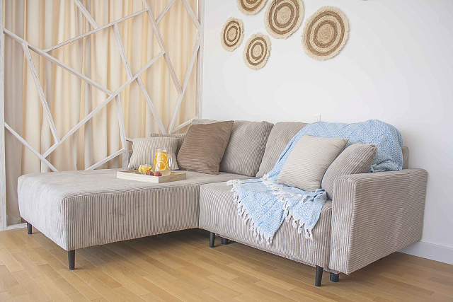Luxurious Two-Bedroom Apartment with Expansive Terrace in Bečići — photo 8