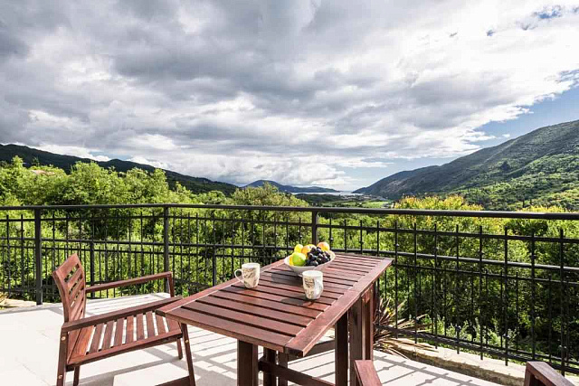 Modern townhouse in Lucici — photo 4