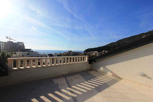 Luxurious villa in Petrovac — photo 16