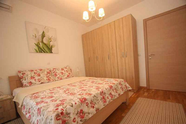 Apartment in Budva — photo 5
