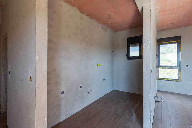 Apartments in a new building in Dobra Voda with sea views — photo 12