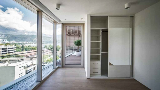 Luxurious apartment in Budvawith spectacular sea view — photo 5