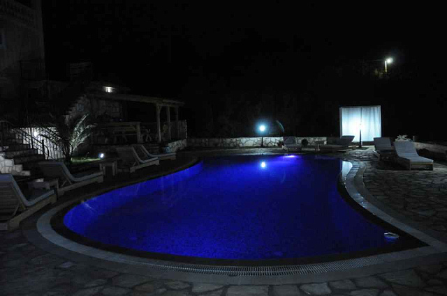 A villa with pool and sea view in Markovici — photo 10