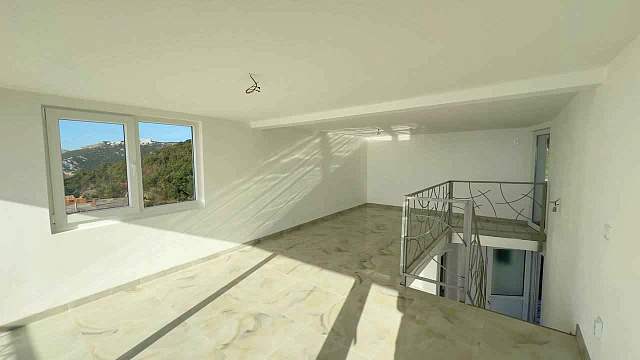 Apartments with panoramic sea views in Dobra Voda — photo 11