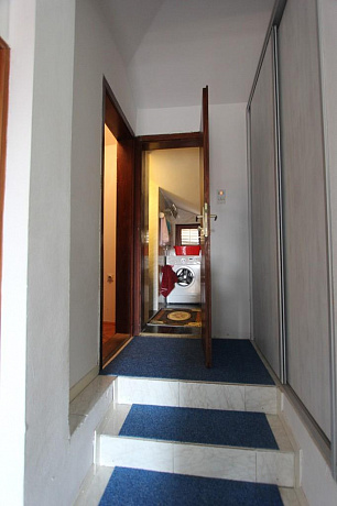 A furnished apartment in Petrovac