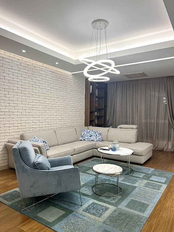 Luxury Apartment in the Center of Budva – 90 m² with Garage — photo 13
