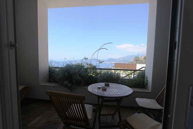 Luxurious Three Bed Private Villa Blizikuce Montenegro — photo 18