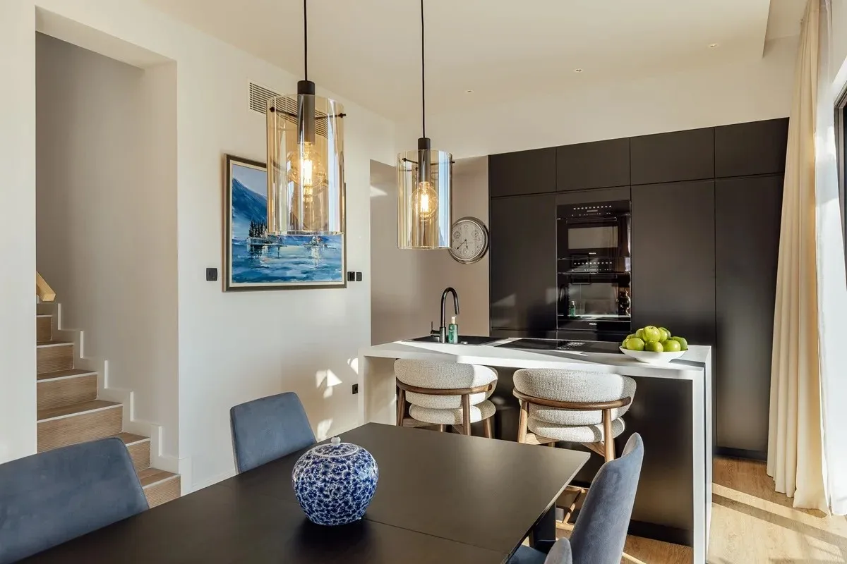 Penthouse - Porto Montenegro, Boka Place, Thea building