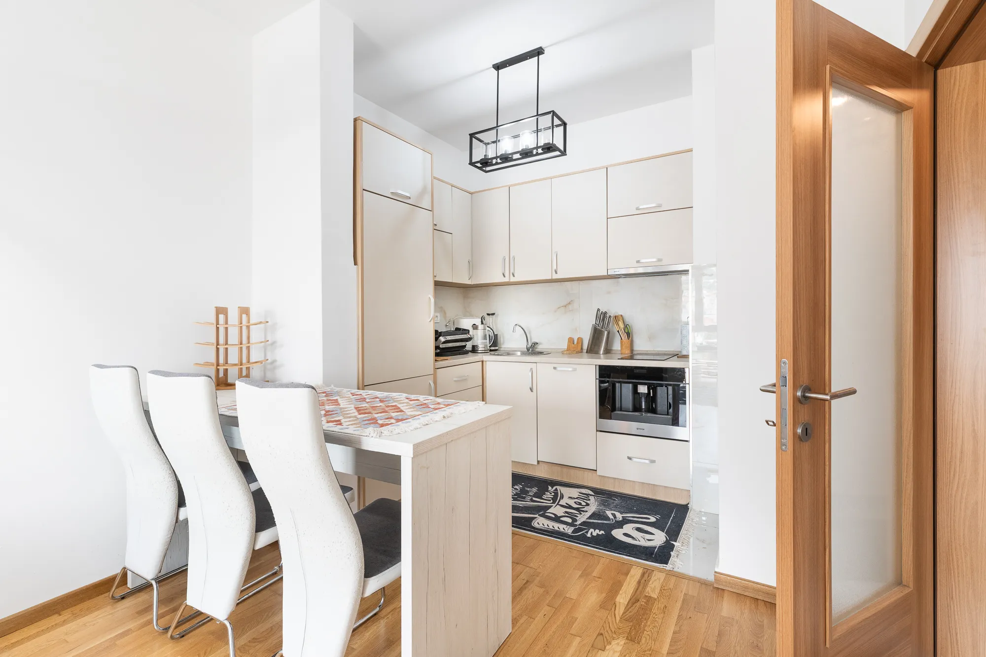 A cozy 47 m² apartment located in the very center of Bar