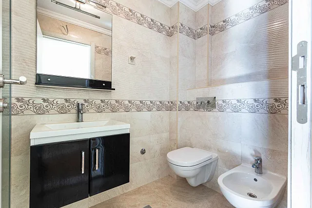 Seaview Luxury Apartment in Bečići — photo 10