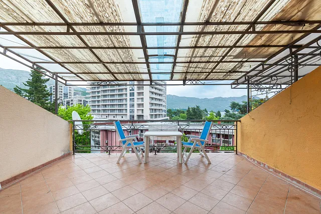 Two-Bedroom Apartment with Large Terrace in a Prime Area of Budva – 88 m² — photo 6