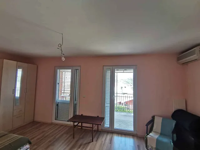 For sale house with mountain view