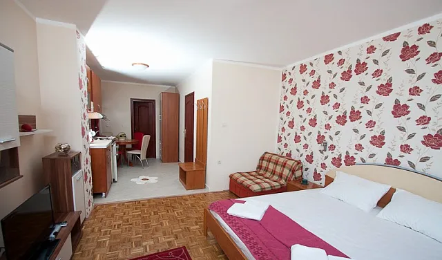 Villa-Hotel near the sea in Becici — photo 6