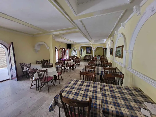 Hotel with 16 apartments in Buljarica — photo 14