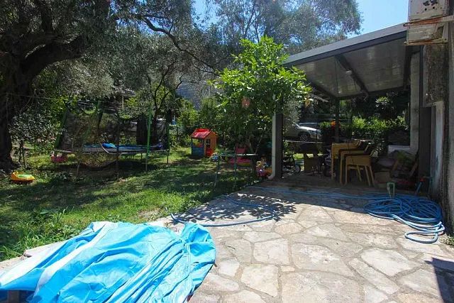 Apartment in Sveti Stefan with one bedroom — photo 12