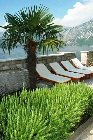 Villa in the bay on the first line