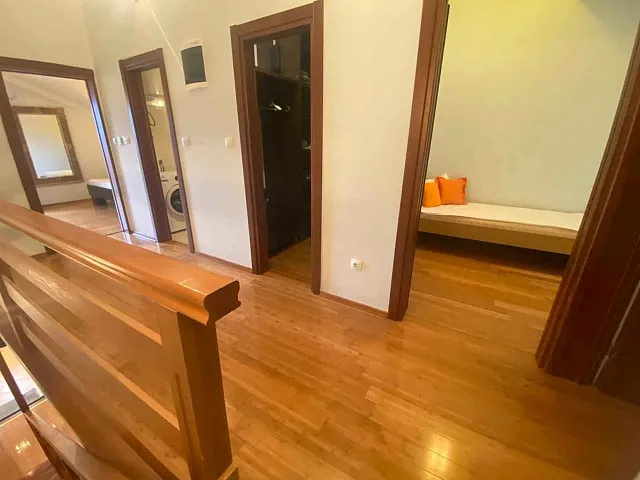 # 6832 Three-bedroom apartment in the Roman Gardens complex, 100 m from the sea, with a garage space included in the price — photo 6