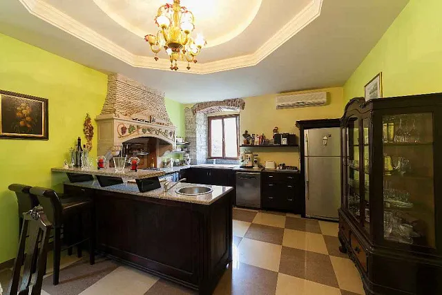 A furnished four-storey villa in Prcanj — photo 18
