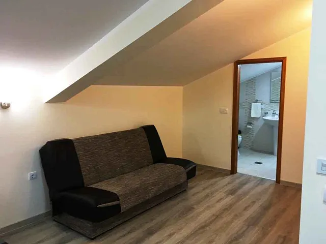 House in Topla — photo 17