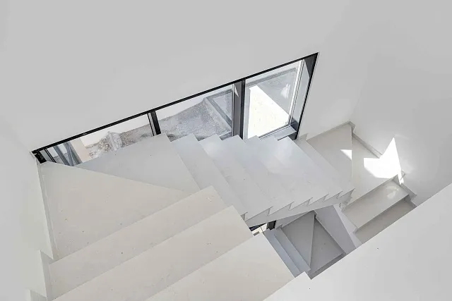 Modern House in Bar with Terrace and 3 Bedrooms — photo 40