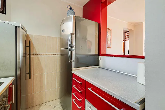 Two-bedroom apartment in Budva — photo 11