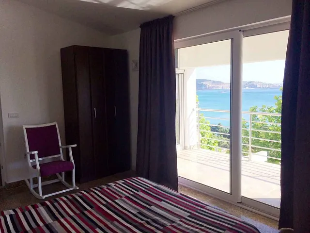 Apartments in Villa with sea view in Shushan — photo 10