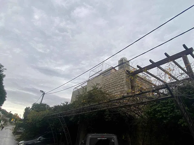 Вилла на первой линии в Крашичах, 240 м² — photo 18