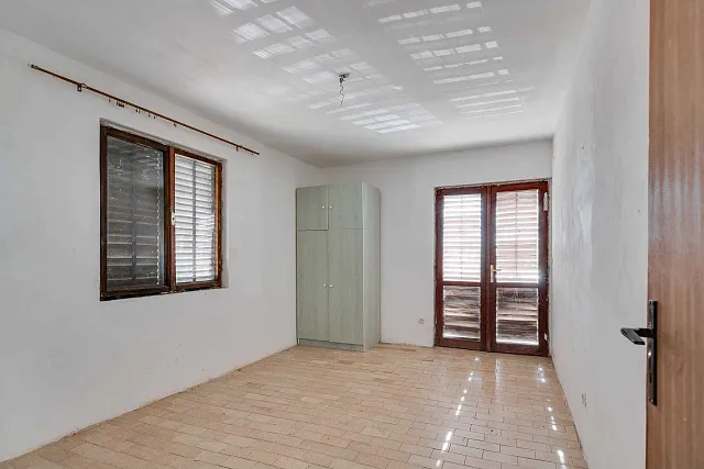 House in Ratac, Bar with a 1,600 m² plot — approx. 350 m² — photo 31