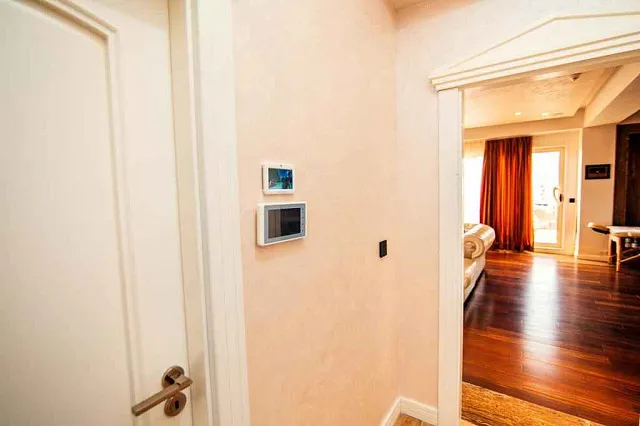 Luxurious apartments in Budva — photo 10