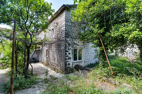 For Sale – Charming Stone House in Kotor, Beautiful Mediterranean Style