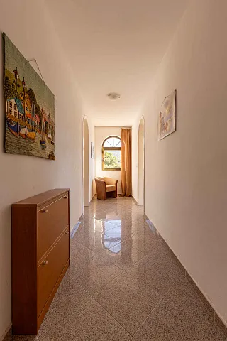 Cozy Seafront Apartment in Bigovo — with Terrace and Stunning Sea View — photo 27