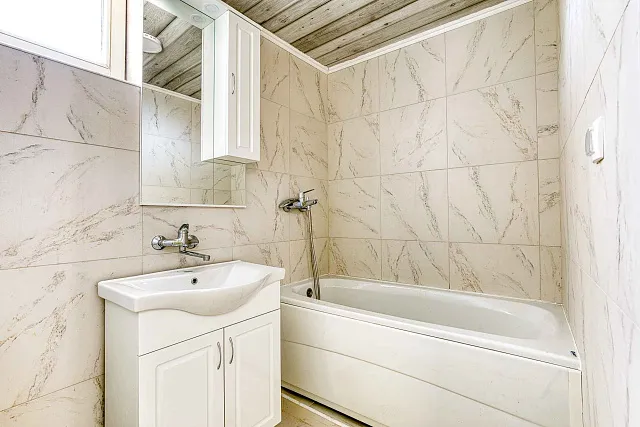 Two-unit home with stunning views of the Adriatic Sea — photo 10