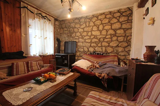 House in Prcanj at seafront 