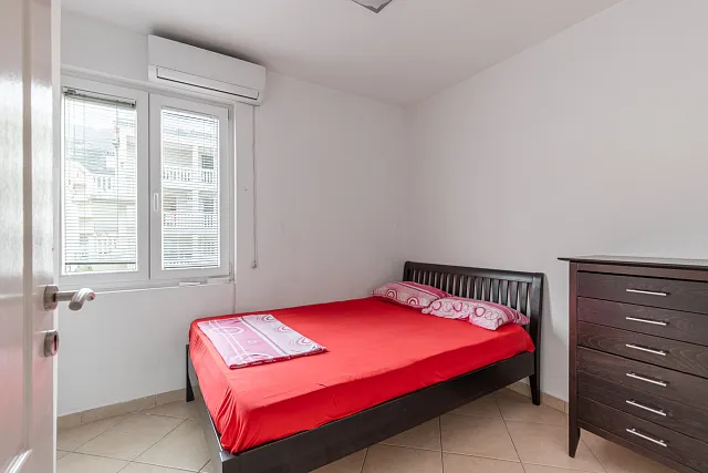 72 m² apartment in the center of Budva — photo 14