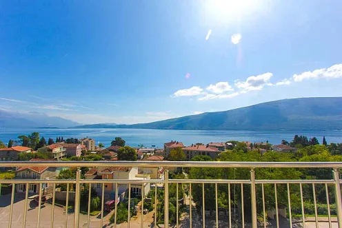 Three Bedroom Apartments with sea views in Herceg Novi, Baosici — photo 3