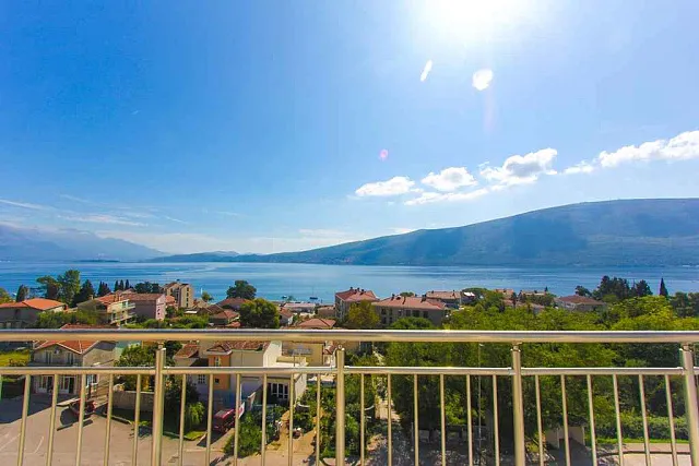 Three Bedroom Apartments with sea views in Herceg Novi, Baosici