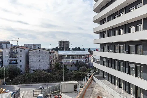 Spacious 3-Bedroom Apartment in a New Building in Bar — 148 m²