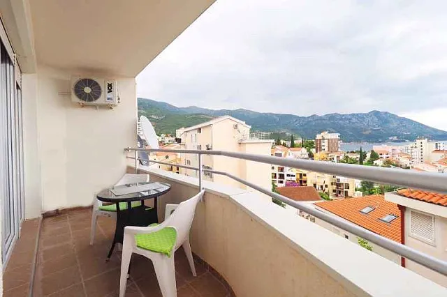 Lux Duplex apartment in Becici — photo 14