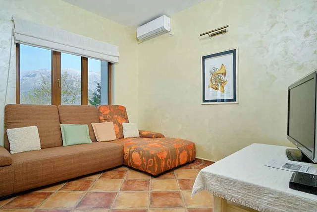 four-storey  townhouse in the residential complex — photo 7