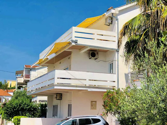 Apartment house in Herceg Novi — photo 9
