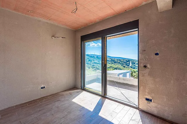 Apartments in a new building in Dobra Voda with sea views — photo 10