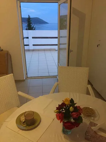 Apartment house in Herceg Novi — photo 12