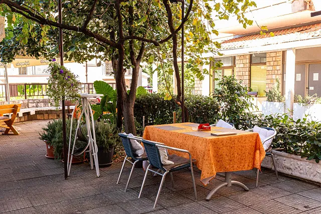 A restaurant in the center of Budva — photo 7