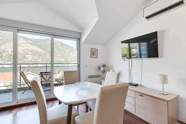 Two-Bedroom Apartment in Dobrota, Kotor — 61 m² — photo 8